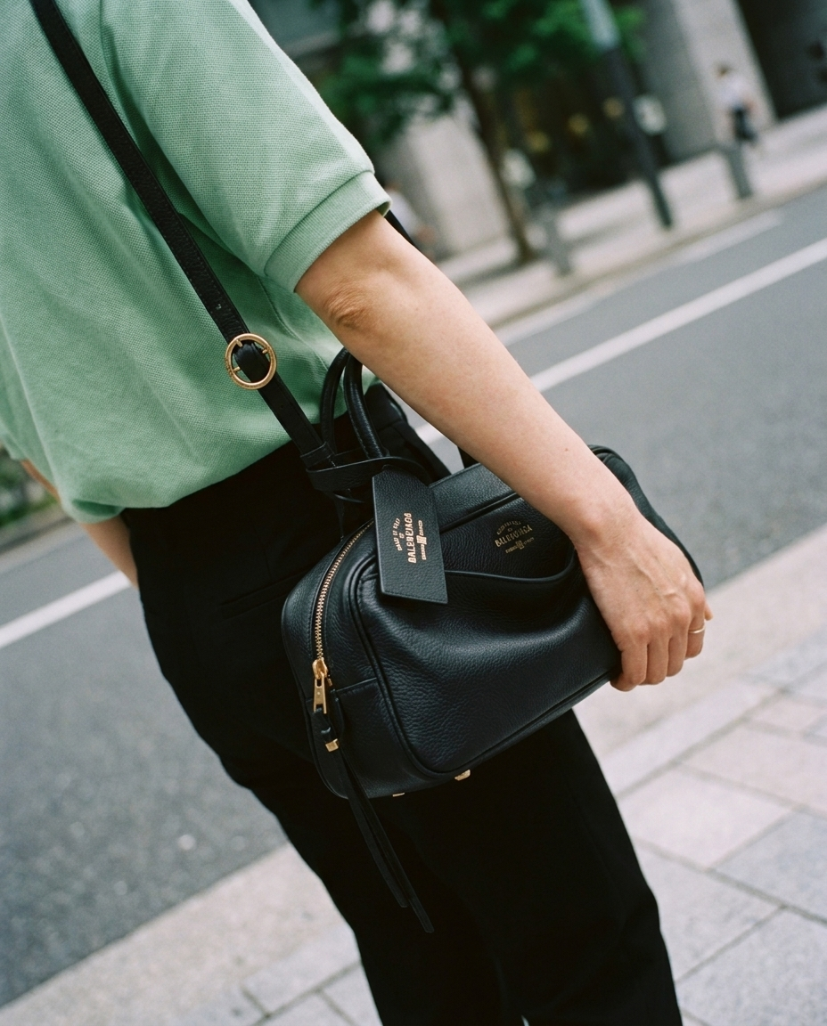BALENCIAGA