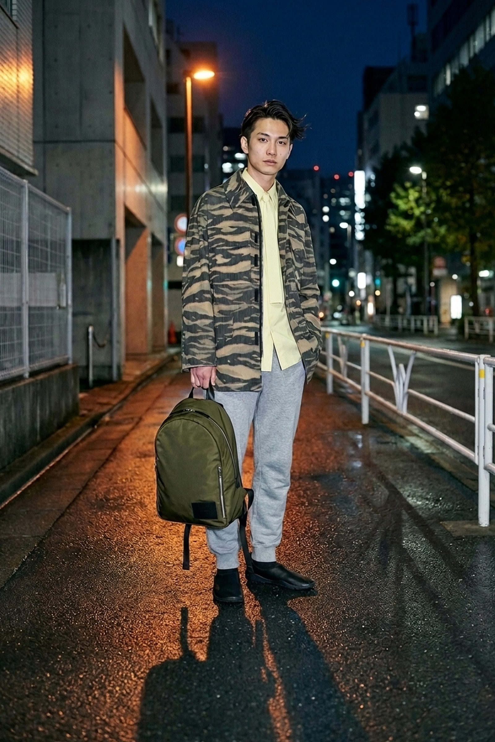 Jil Sander、秋の休日に、街を歩く。