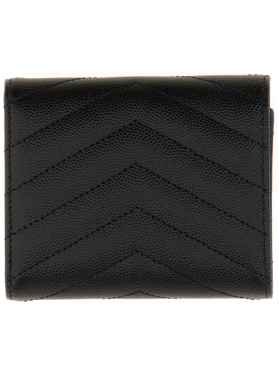 SAINT LAURENT カサンドラマトラッセウォレット 完全ガイド｜選び方とコーディネート