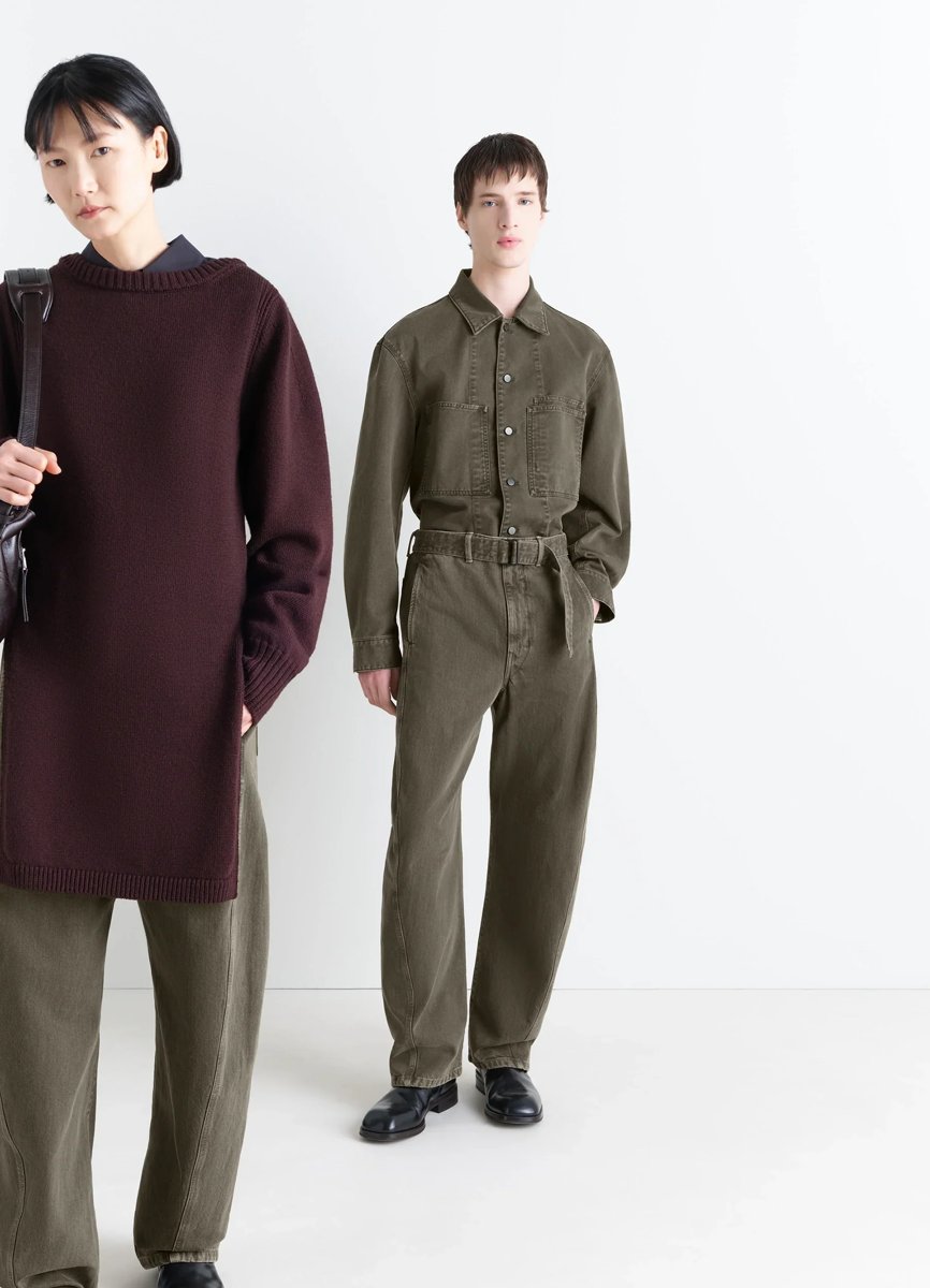 LEMAIRE ツイステッドパンツ コーディネート集|通年のスタイリング