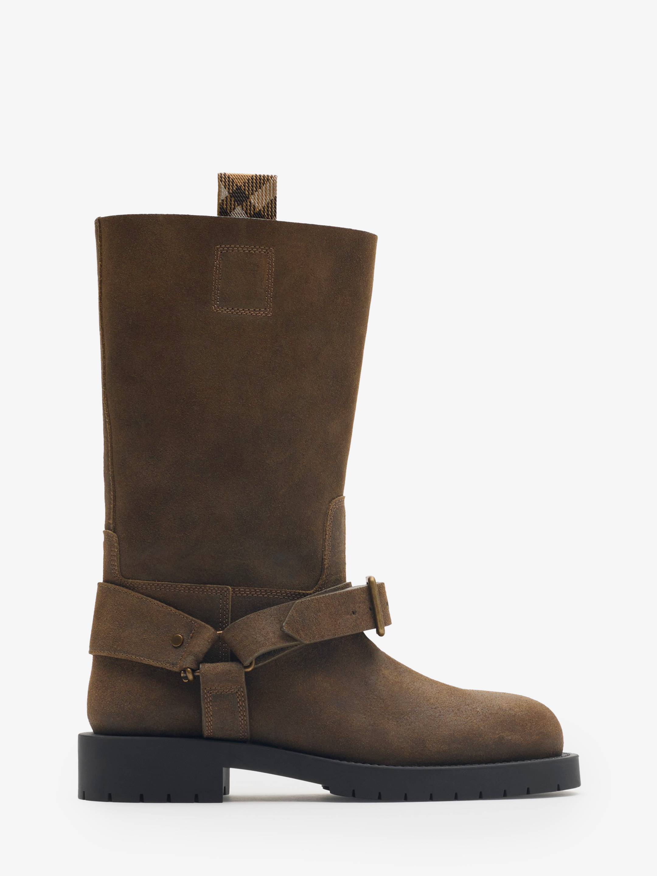 Burberry Suede Saddle boots