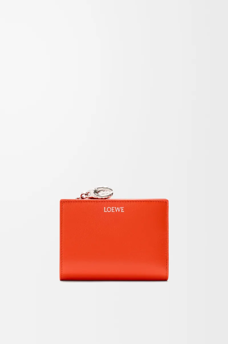 LOEWE クロー コンパクトウォレット(グロッシーラム)