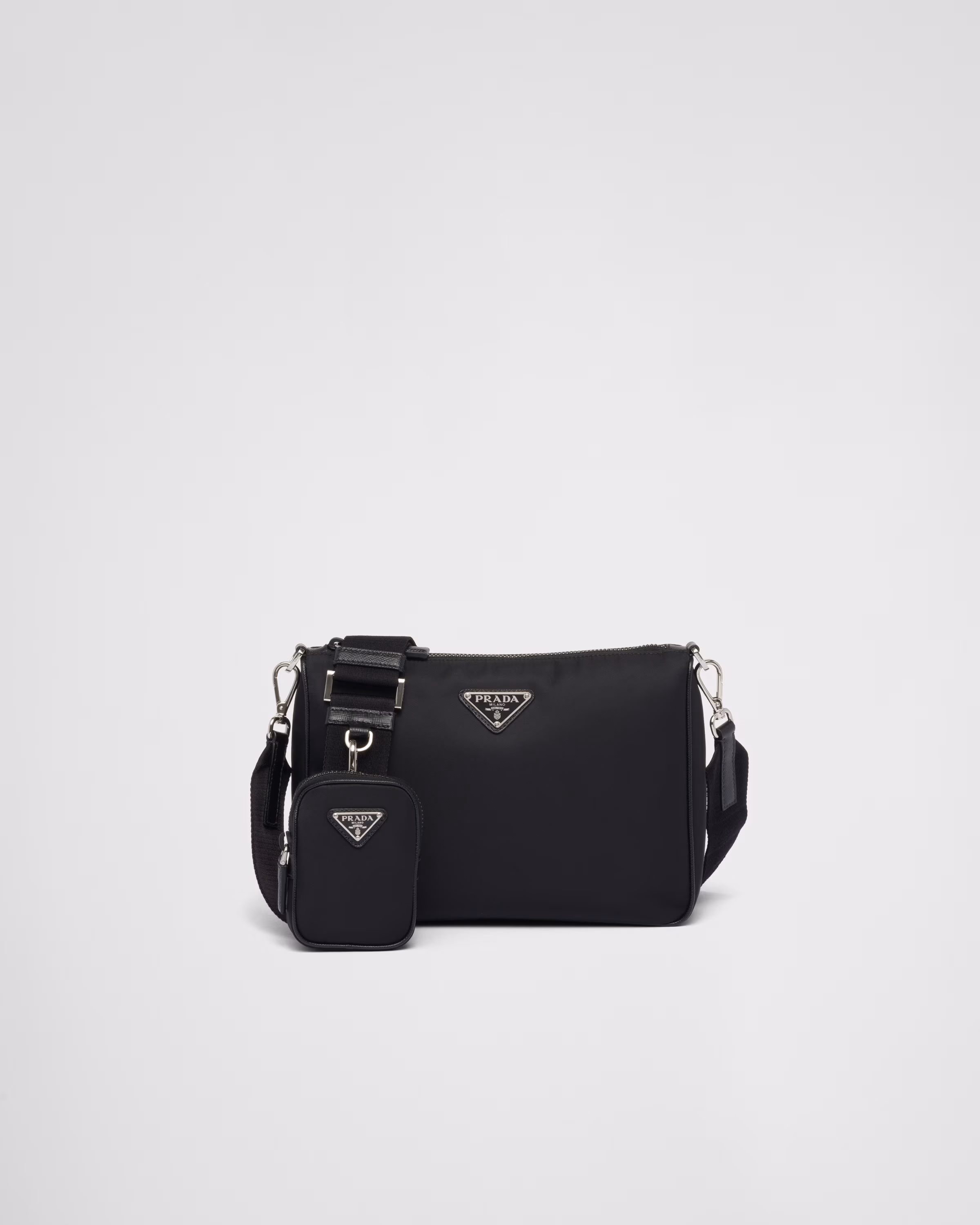 Re-Nylon xサフィアーノレザー ショルダーバッグ