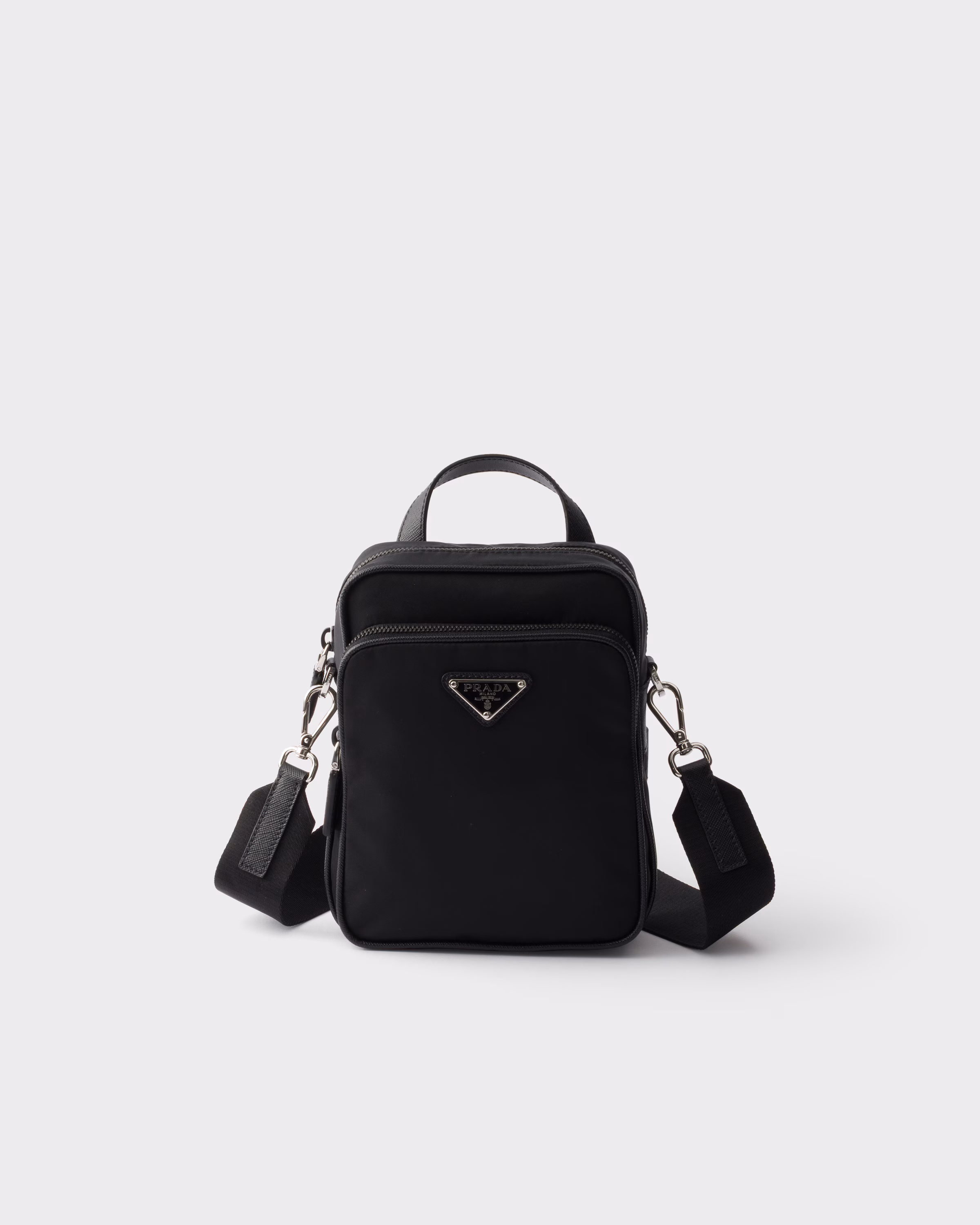 Re-Nylon サフィアーノレザー ショルダーバッグ